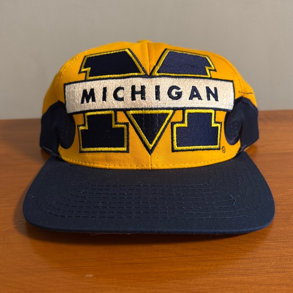 Vintage DS Michigan Wolverines Starter Snapback Hat Cap OSFA 90s NCAA